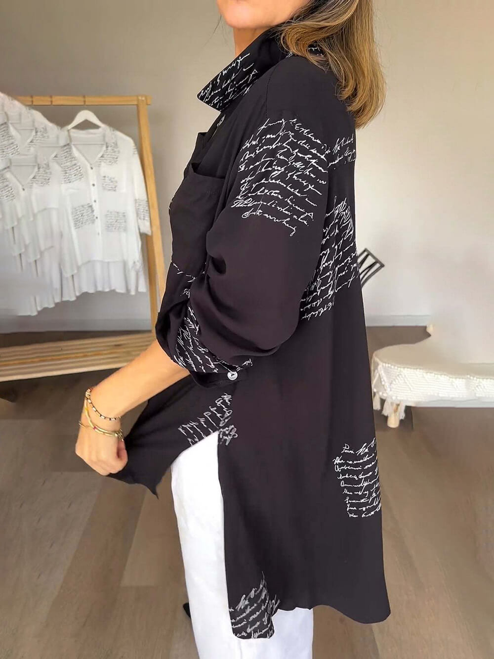 Olivia | Elegancki top z nadrukiem w litery