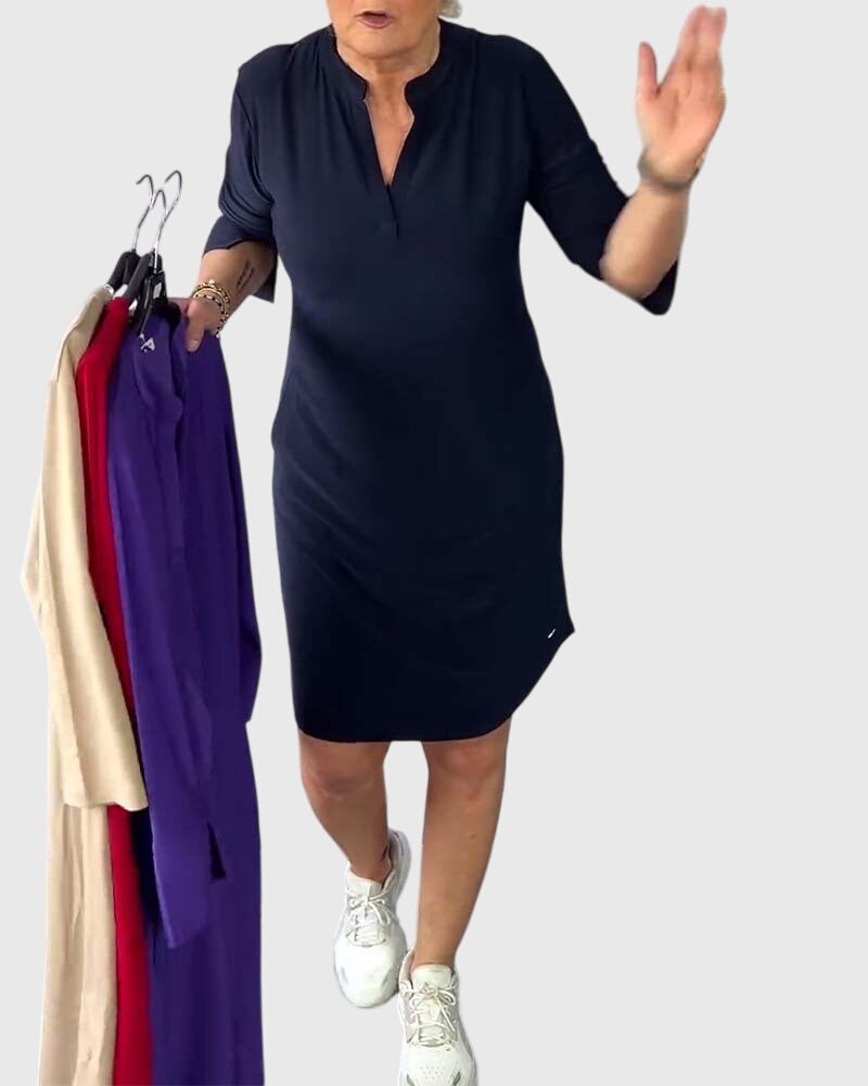 Katarzyna | Jednokolorowa Sukienka z Dekoltem w Serek